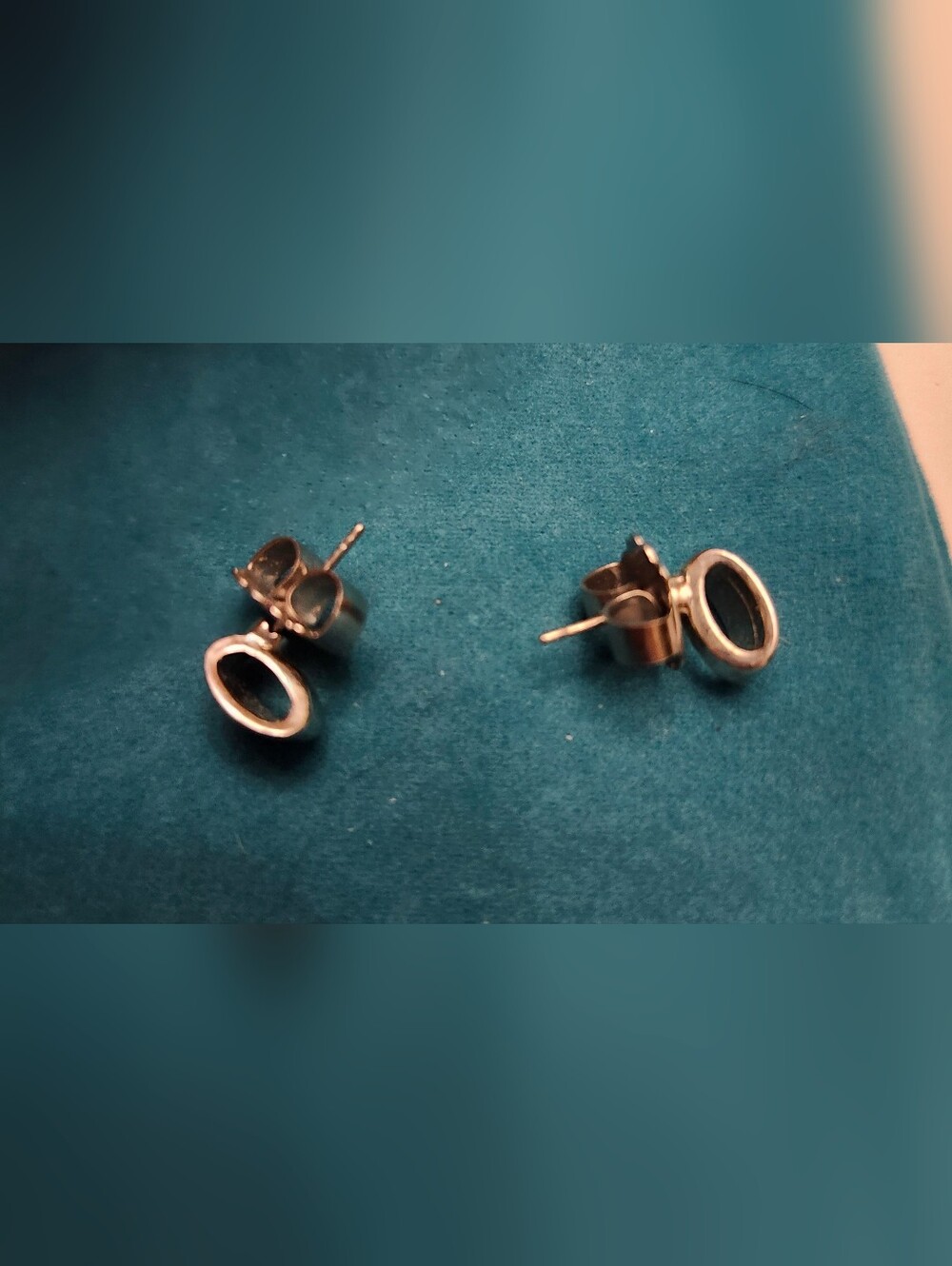 Lia Sophia Chunky Silver Tone Stud Earrings - Sleek Modern Look